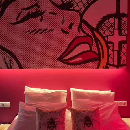 The Muse Flat In Just A Few Steps Away From Museums And Helexpo 公寓