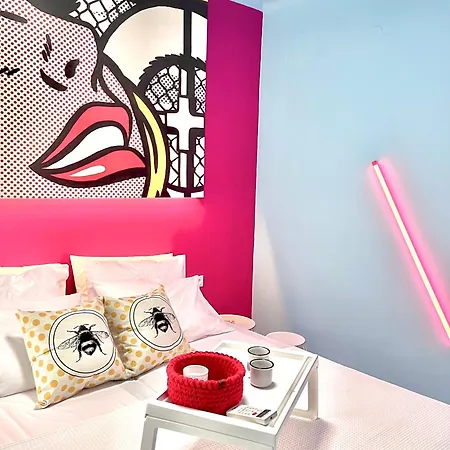 公寓 The Muse Flat In Just A Few Steps Away From Museums And Helexpo *