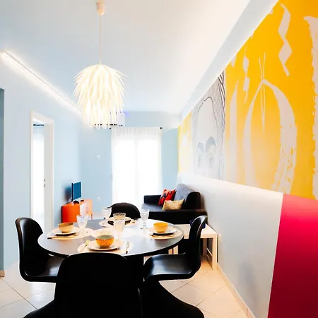 The Muse Flat In Just A Few Steps Away From Museums And Helexpo 公寓 *